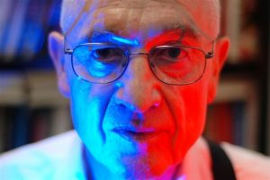 Nick Holonyak, inventor do LED